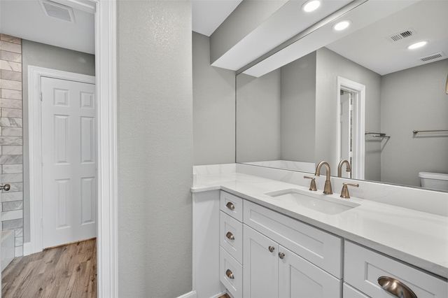 5534 Holly Street I, Houston, TX 77081