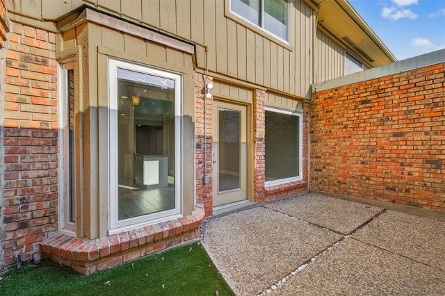 5534 Holly Street I, Houston, TX 77081