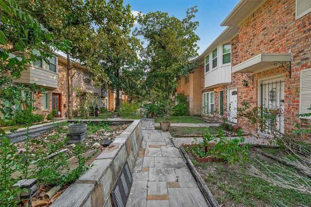 5534 Holly Street I, Houston, TX 77081