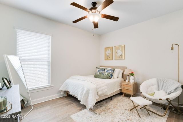 120 Sparrowhawk Street, Broussard, LA 70518