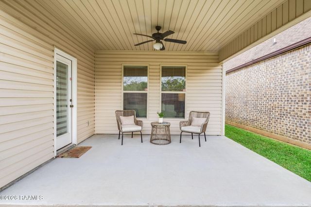 120 Sparrowhawk Street, Broussard, LA 70518