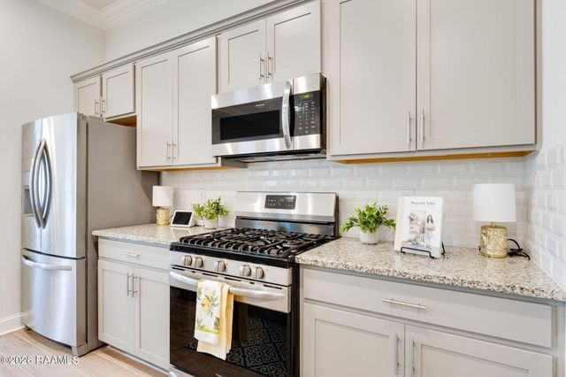 120 Sparrowhawk Street, Broussard, LA 70518