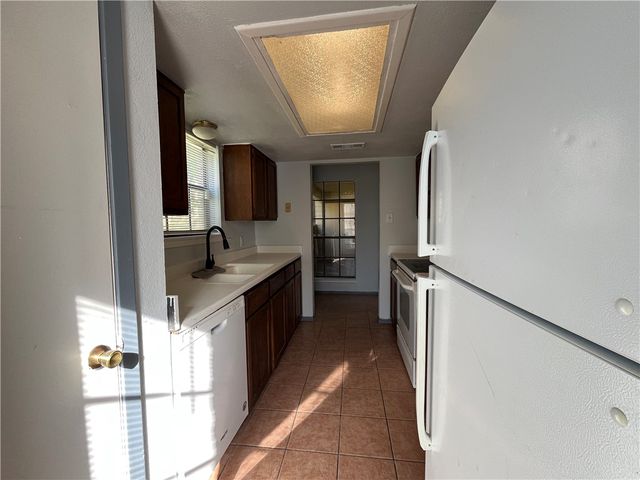 2309 Capitan Dr A,B,C,D, Corpus Christi, TX 78414