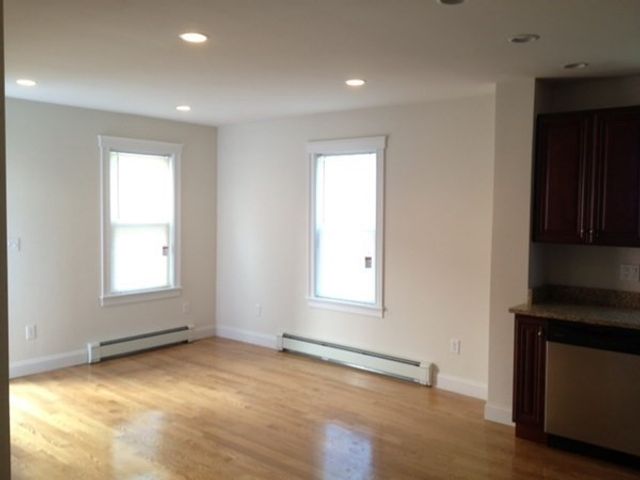 200 Brooks St 1, Boston, MA 02128