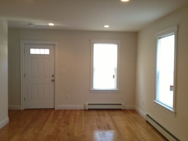 200 Brooks St 1, Boston, MA 02128