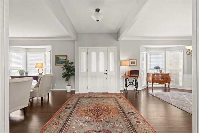 8810 W 147th Terrace, Overland Park, KS 66221