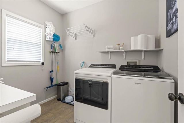 8810 W 147th Terrace, Overland Park, KS 66221