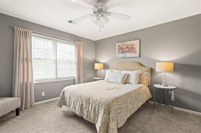 8810 W 147th Terrace, Overland Park, KS 66221