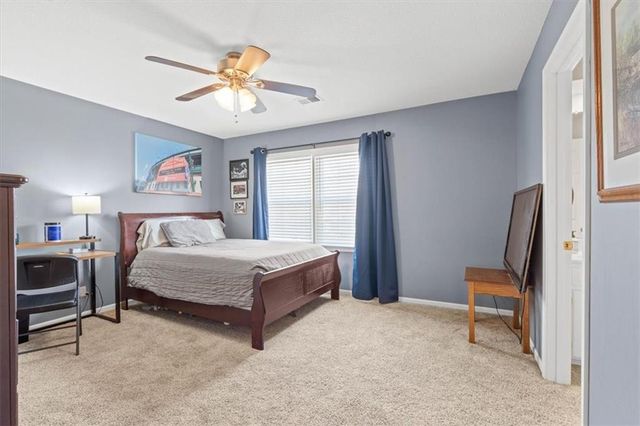 8810 W 147th Terrace, Overland Park, KS 66221
