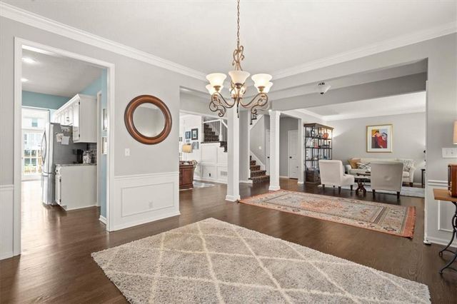 8810 W 147th Terrace, Overland Park, KS 66221