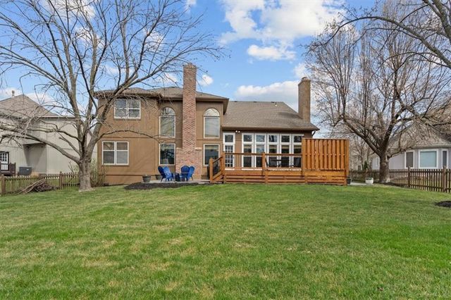 8810 W 147th Terrace, Overland Park, KS 66221
