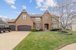 8810 W 147th Terrace, Overland Park, KS 66221