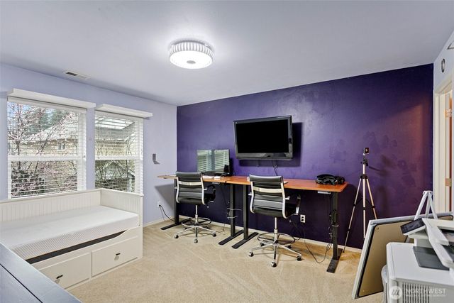 36726 SE Gravenstein Court, Snoqualmie, WA 98065