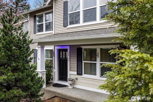 36726 SE Gravenstein Court, Snoqualmie, WA 98065