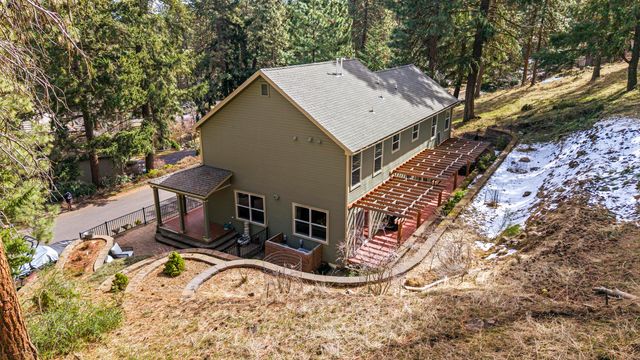840 Ponderosa Drive, Klamath Falls, OR 97601