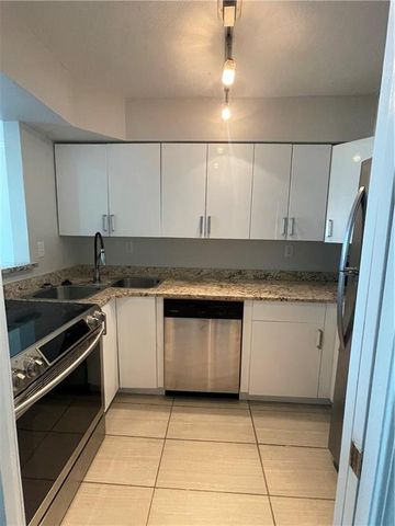 2870 Pharr Court South NW 1802, Atlanta, GA 30305