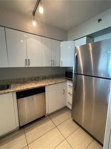 2870 Pharr Court South NW 1802, Atlanta, GA 30305