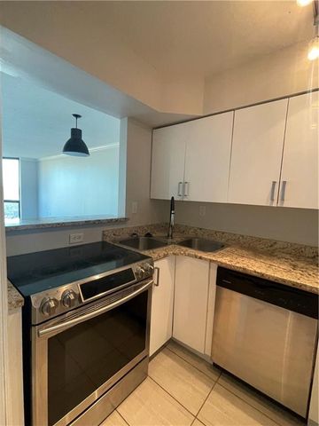 2870 Pharr Court South NW 1802, Atlanta, GA 30305
