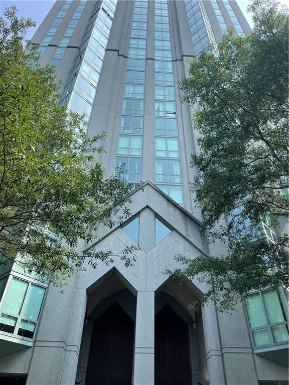2870 Pharr Court South NW 1802, Atlanta, GA 30305