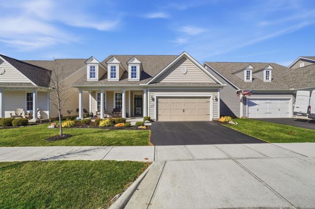 6321 Callaway Square E, New Albany, OH 43054