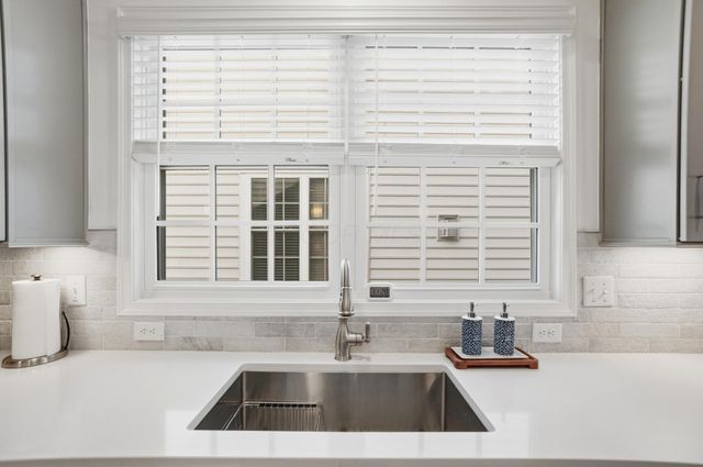 6321 Callaway Square E, New Albany, OH 43054