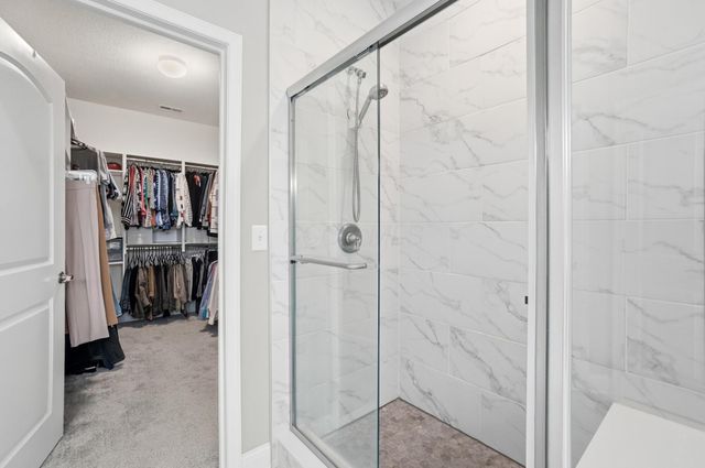 6321 Callaway Square E, New Albany, OH 43054