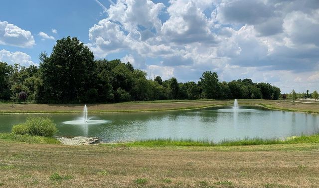 6321 Callaway Square E, New Albany, OH 43054