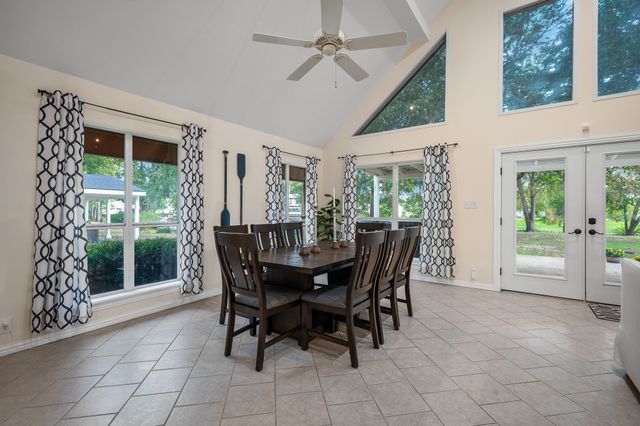 123 Goodknight Ranch Road, Trinidad, TX 75163