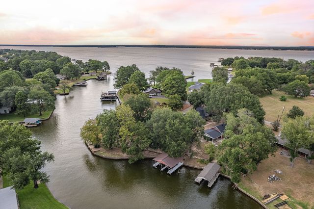 123 Goodknight Ranch Road, Trinidad, TX 75163