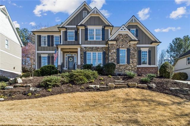 6072 Grand Loop Road, Sugar Hill, GA 30518