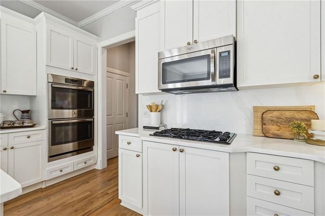 6072 Grand Loop Road, Sugar Hill, GA 30518