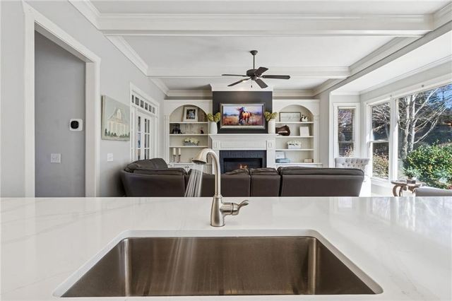 6072 Grand Loop Road, Sugar Hill, GA 30518