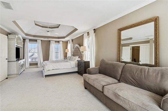 6072 Grand Loop Road, Sugar Hill, GA 30518