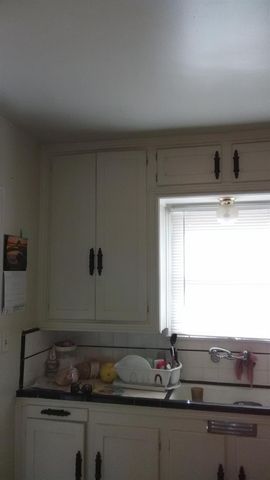 712 W Hammond Avenue, Fresno, CA 93728