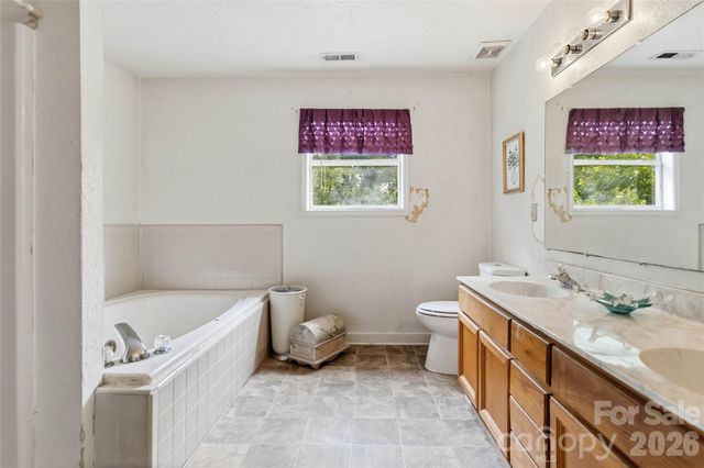 3009 Faircroft Way, Monroe, NC 28110