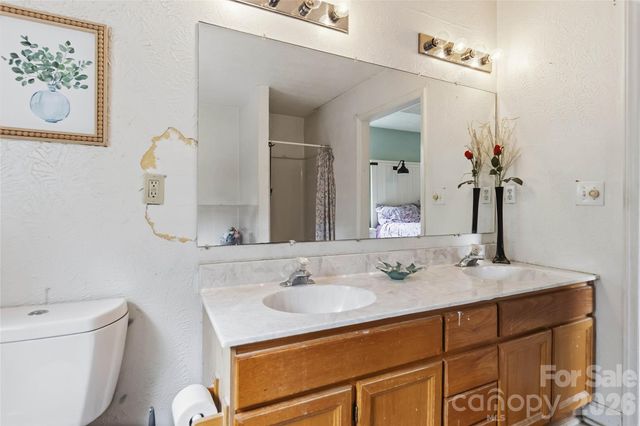 3009 Faircroft Way, Monroe, NC 28110