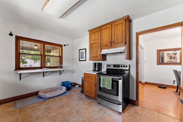 314 S HURON STREET, De Pere, WI 54115