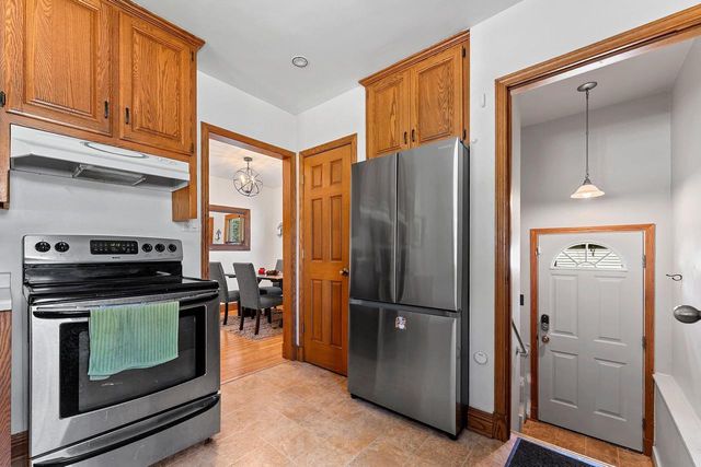 314 S HURON STREET, De Pere, WI 54115