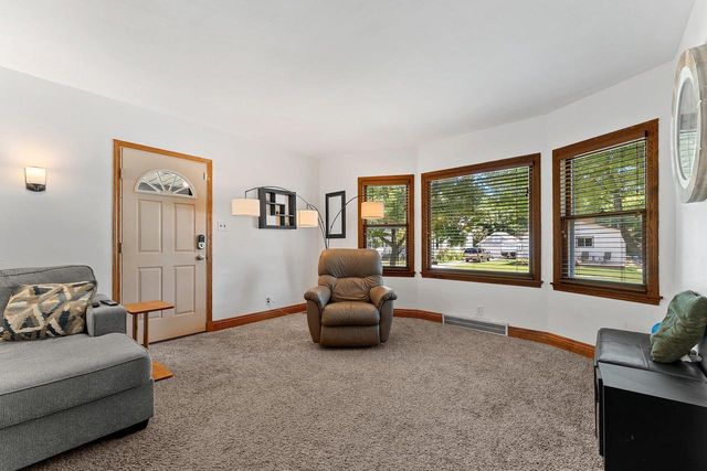 314 S HURON STREET, De Pere, WI 54115