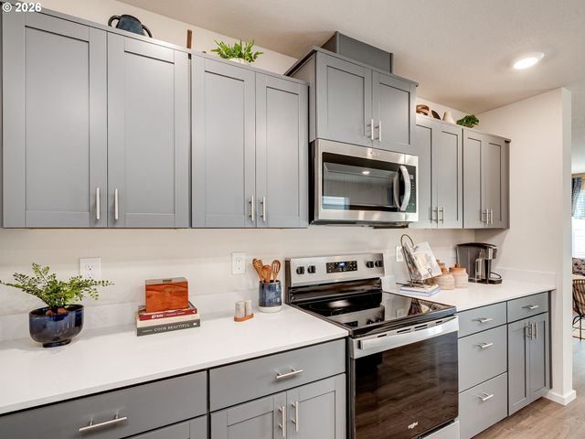 17741 Se QUARRY Dr, Vancouver, WA 98683