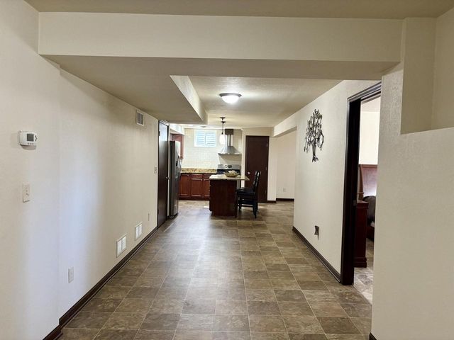 6183 S 40th STREET, Greenfield, WI 53221