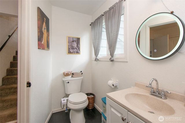 413 E Orcas Avenue, Port Angeles, WA 98362