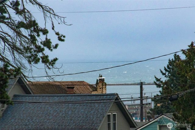 413 E Orcas Avenue, Port Angeles, WA 98362