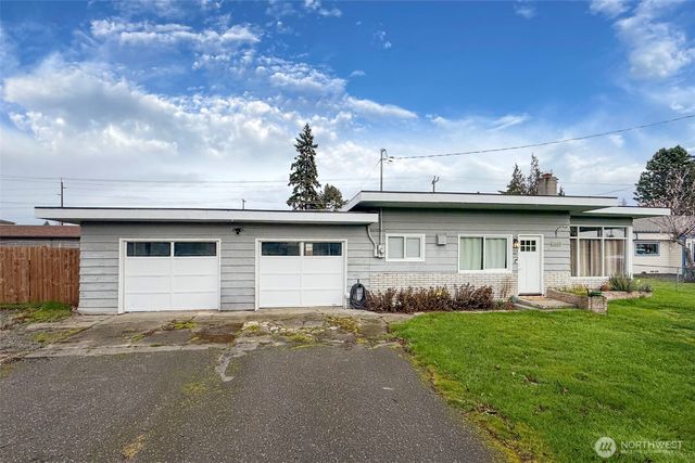 413 E Orcas Avenue, Port Angeles, WA 98362
