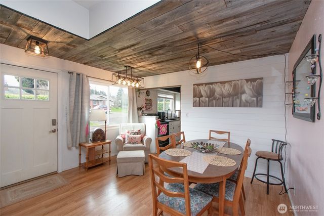 413 E Orcas Avenue, Port Angeles, WA 98362