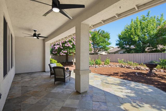 1368 Lasso Lake Ln, Lincoln, CA 95648