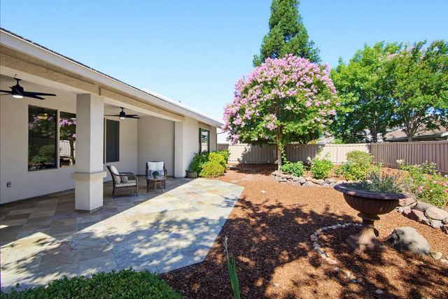 1368 Lasso Lake Ln, Lincoln, CA 95648