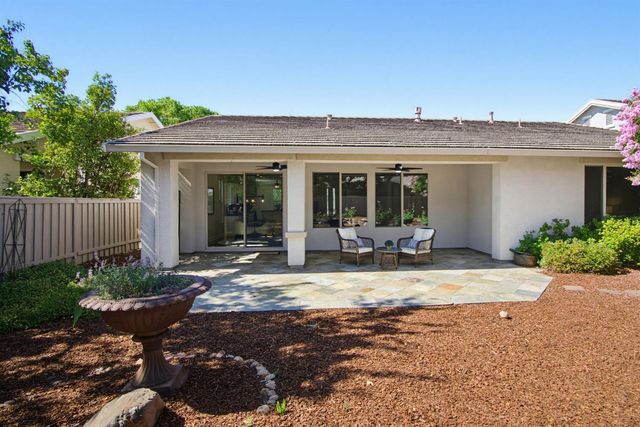 1368 Lasso Lake Ln, Lincoln, CA 95648