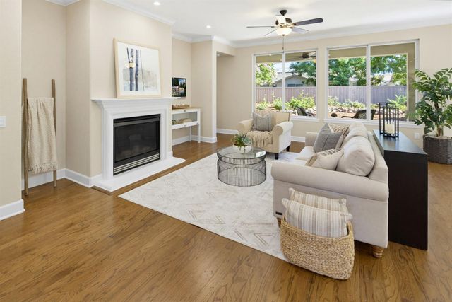 1368 Lasso Lake Ln, Lincoln, CA 95648