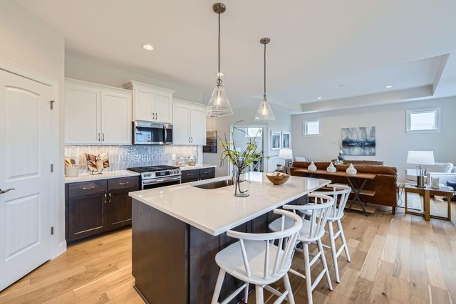 5788 Upper 179th Street W, Lakeville, MN 55044